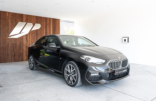 BMW 218