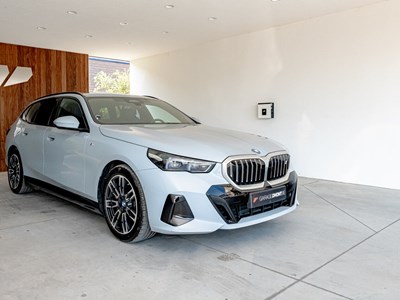BMW i5